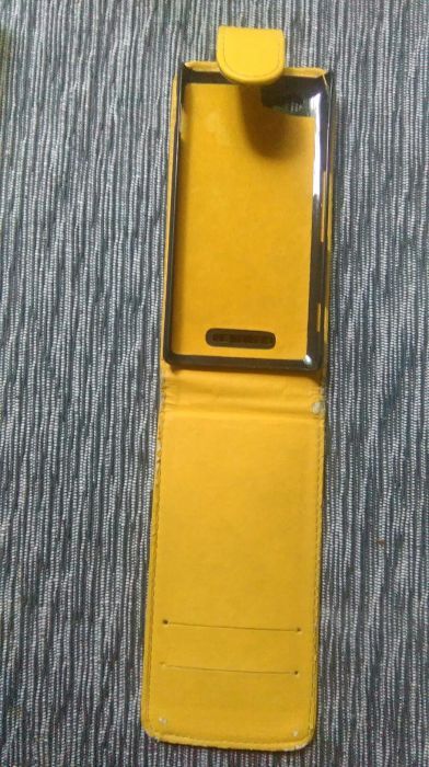 Etui do sony xperi M
