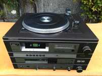GRUNDIG Compact Center 530 Wieża Radio-Magnetofon-Gramofon 1982 PRL