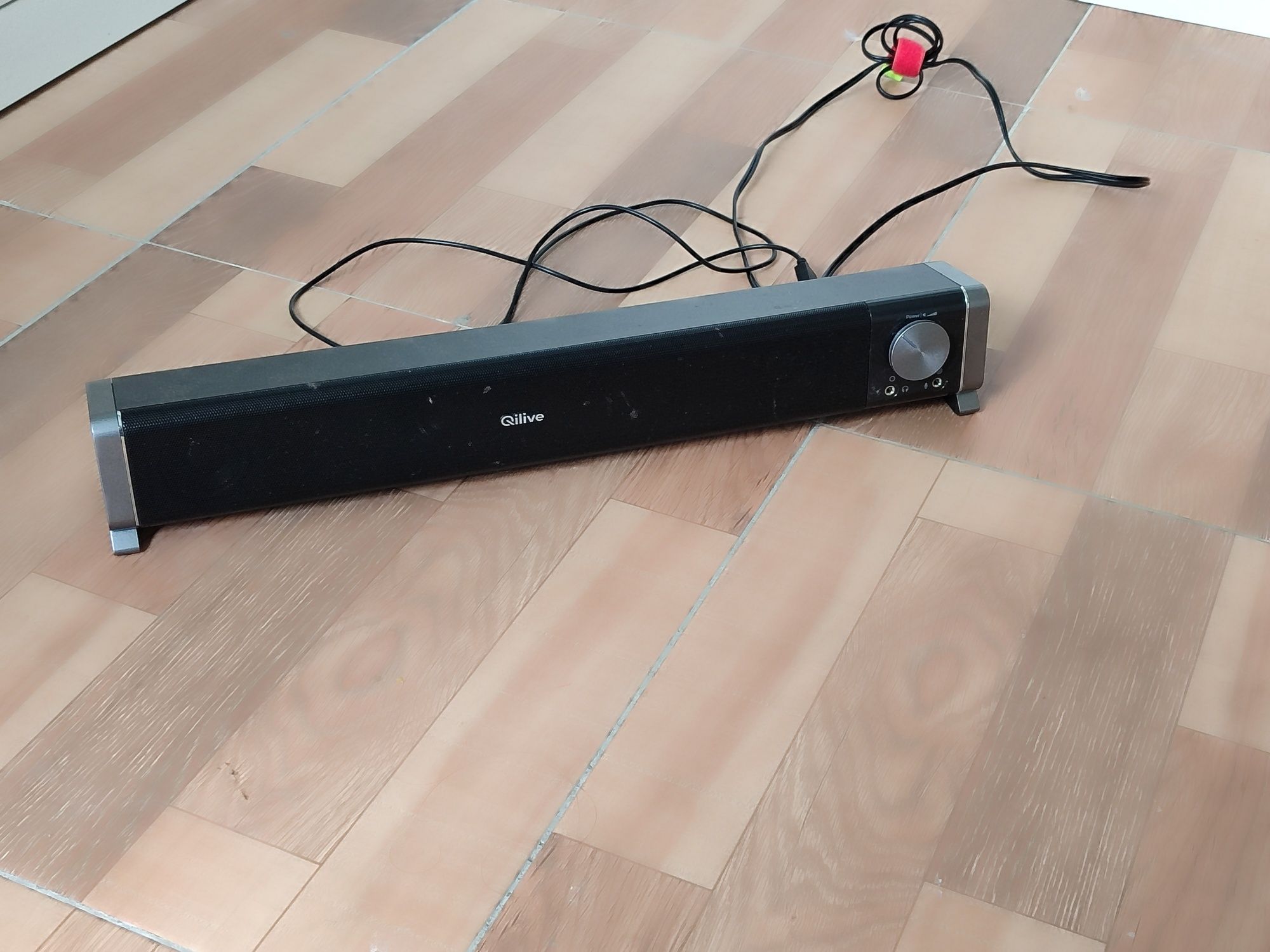 Coluna QIliive Bom estado 15€ hoje