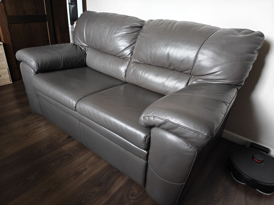 Sofa skórzana z funkcją spania 2 osobowa