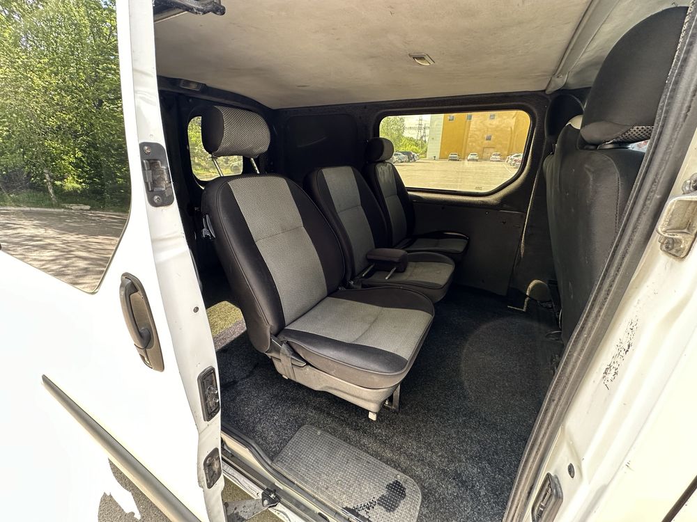 Renault Trafic 2.0 tdi