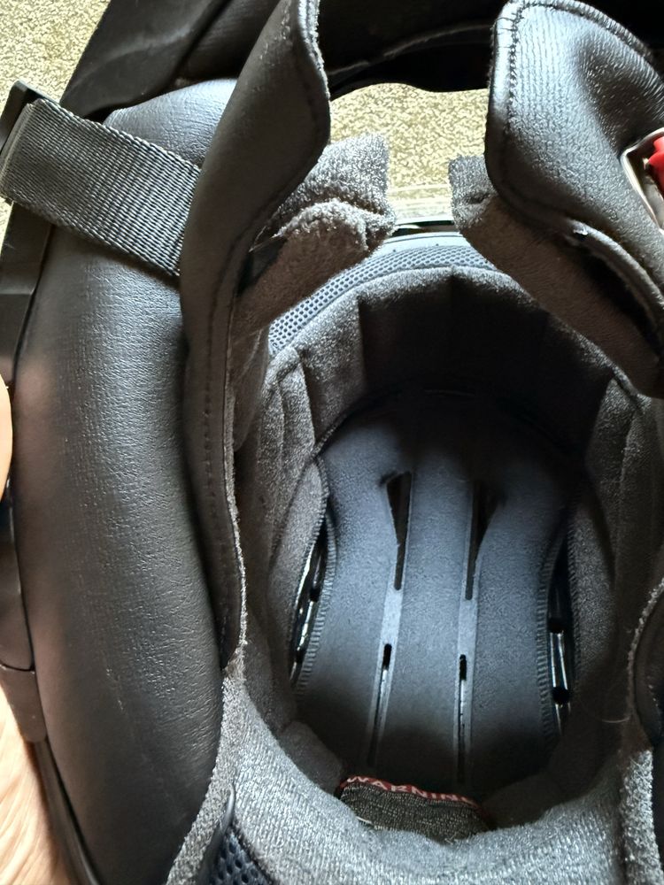 Shoei Neotec 2 M + Sena SLR 2