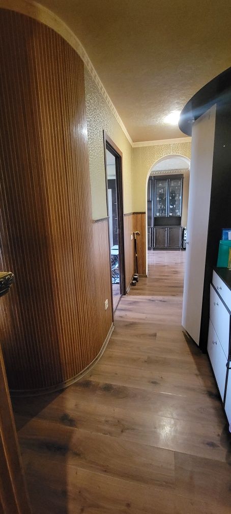 Продаётся уютная 3 комнатная квартира по пр. В.Стуса