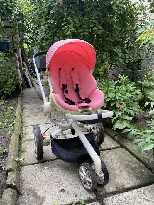 Дитяча коляска 2 в 1 Quinny Moodd Pink Passion в хорошому стані