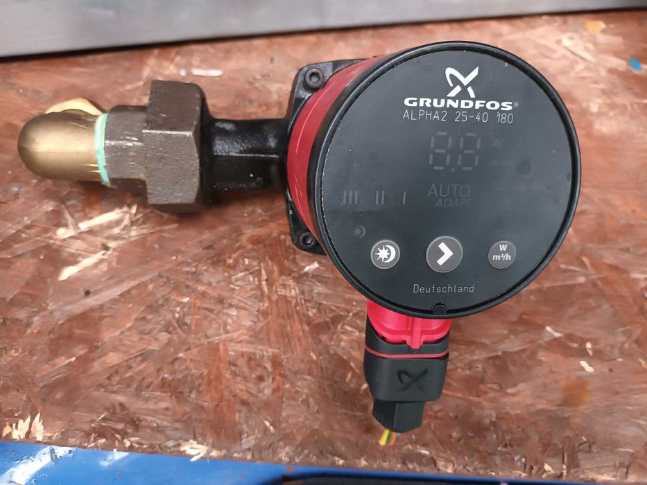 Pompa CO Grundfos Alpha 2 25-40 n 180