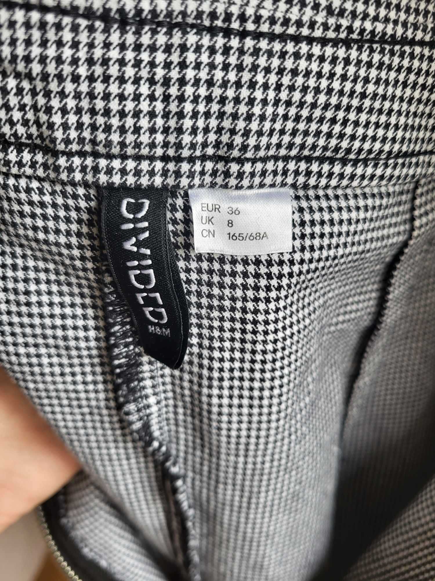 H&M Sukienka Ogrodniczka