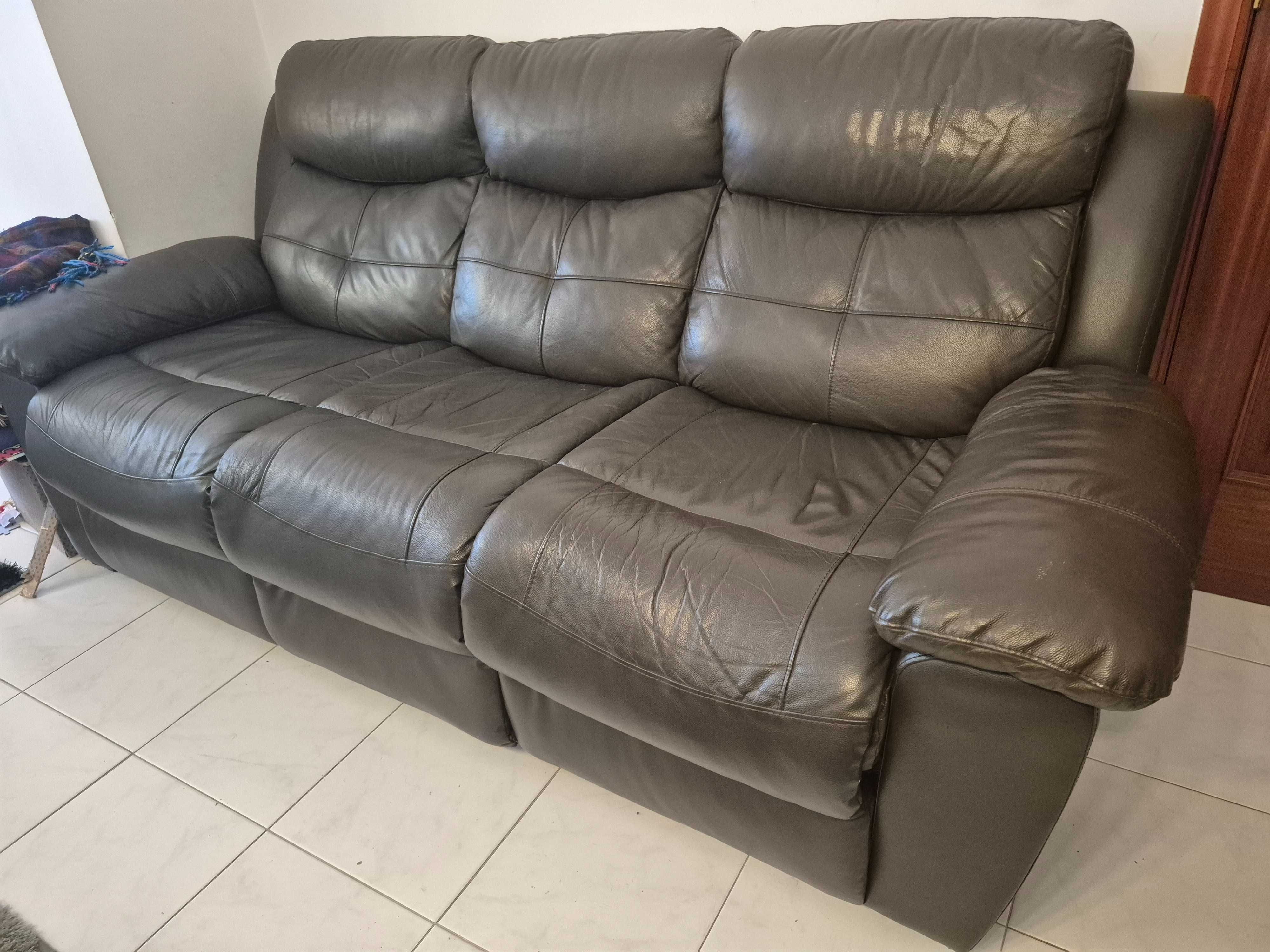 Sofá com Chaise longue dupla.
300€