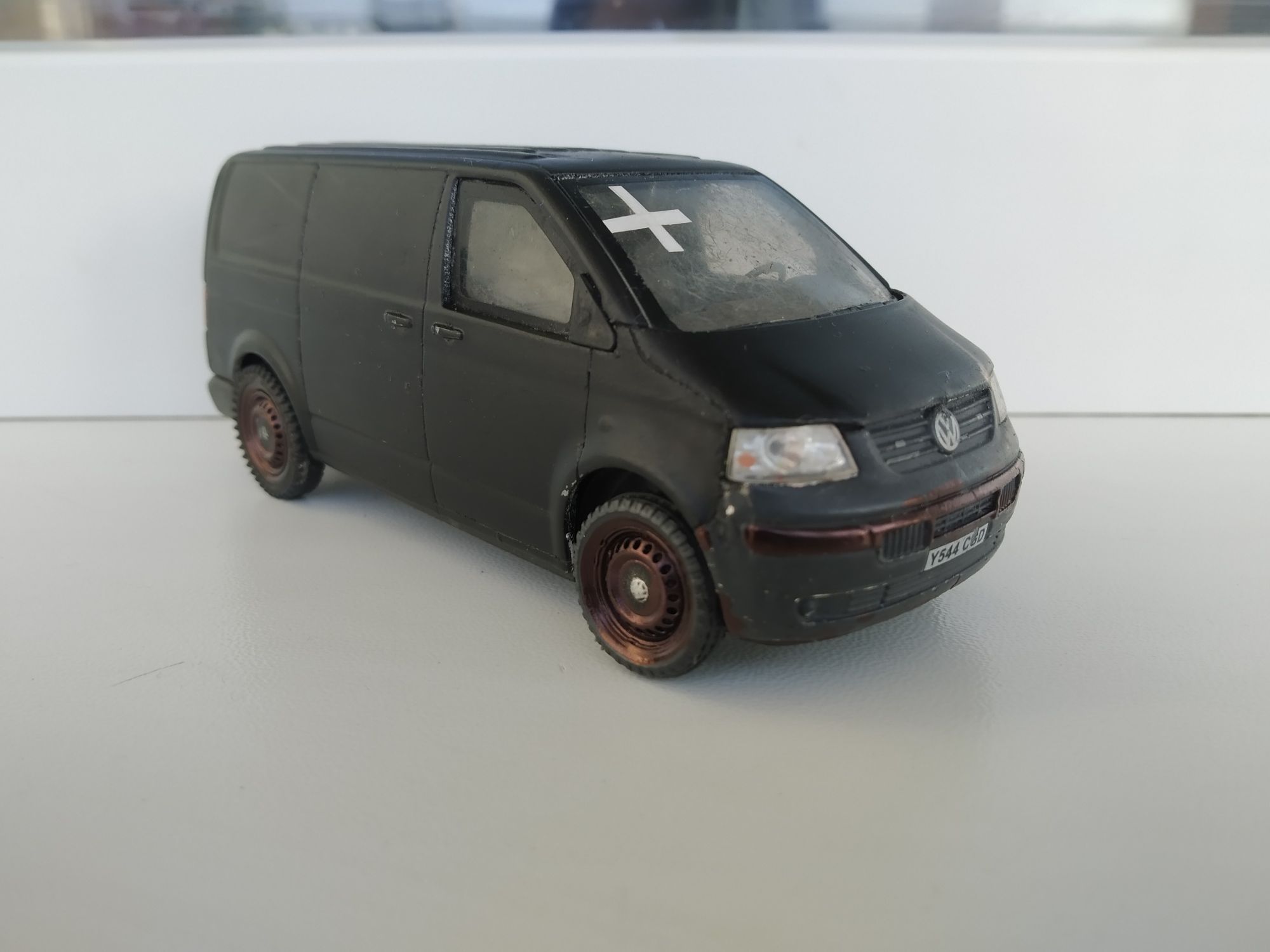 Модель Volkswagen transporter t5  1/43