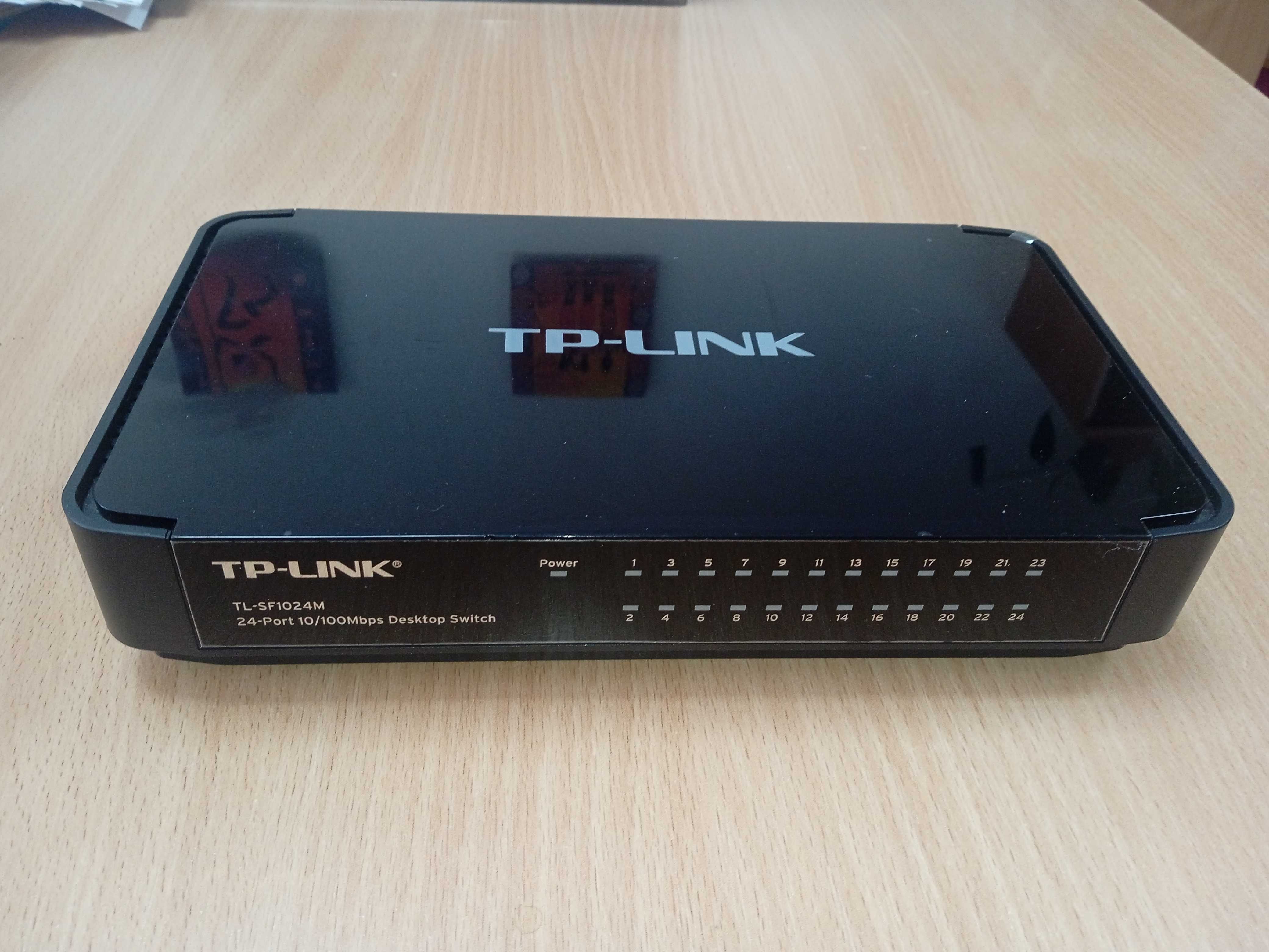 продам комутатор TP-LINK TL-SF1024M