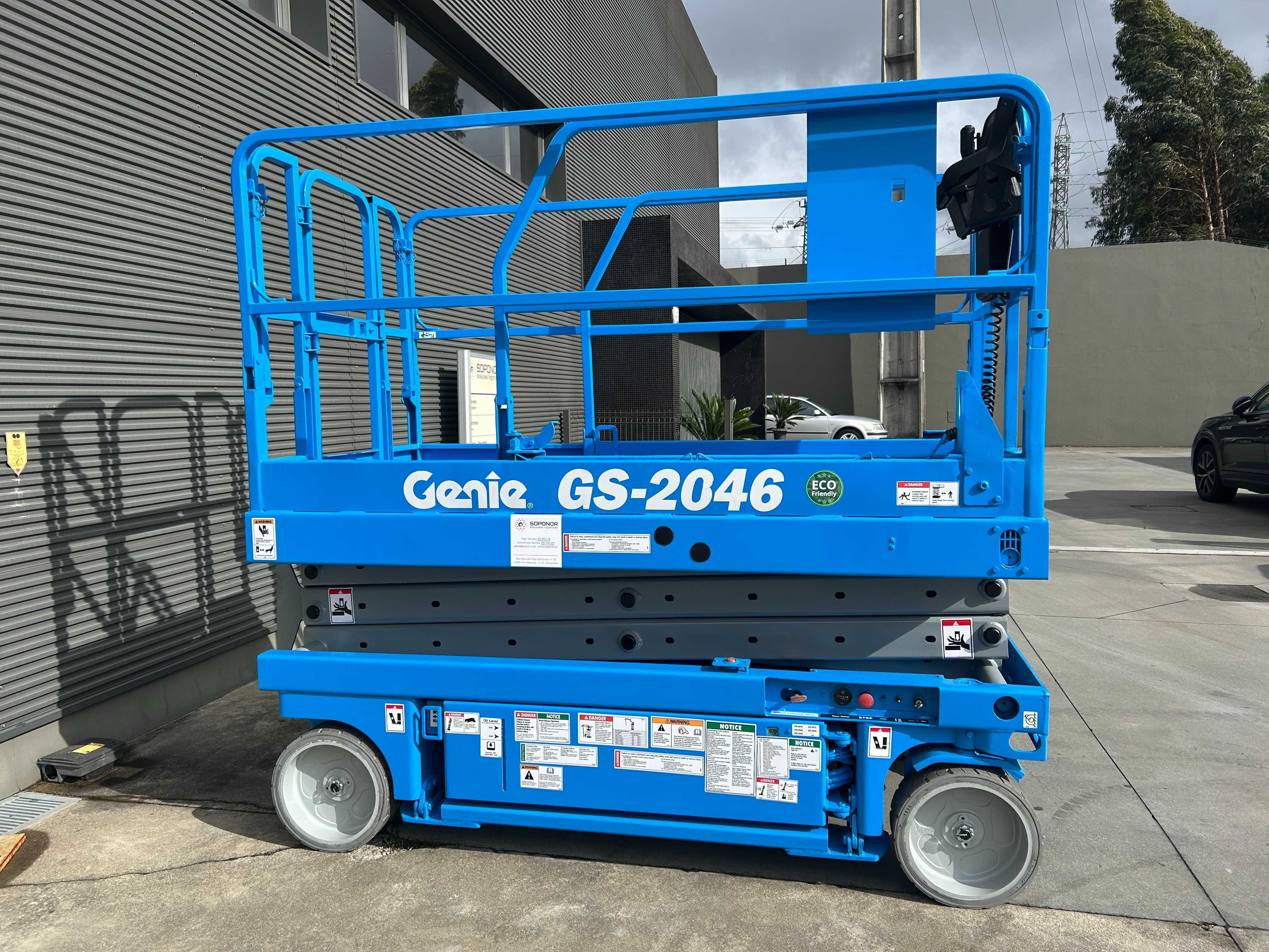 Plataforma elétrica Tesoura Genie GS-2046