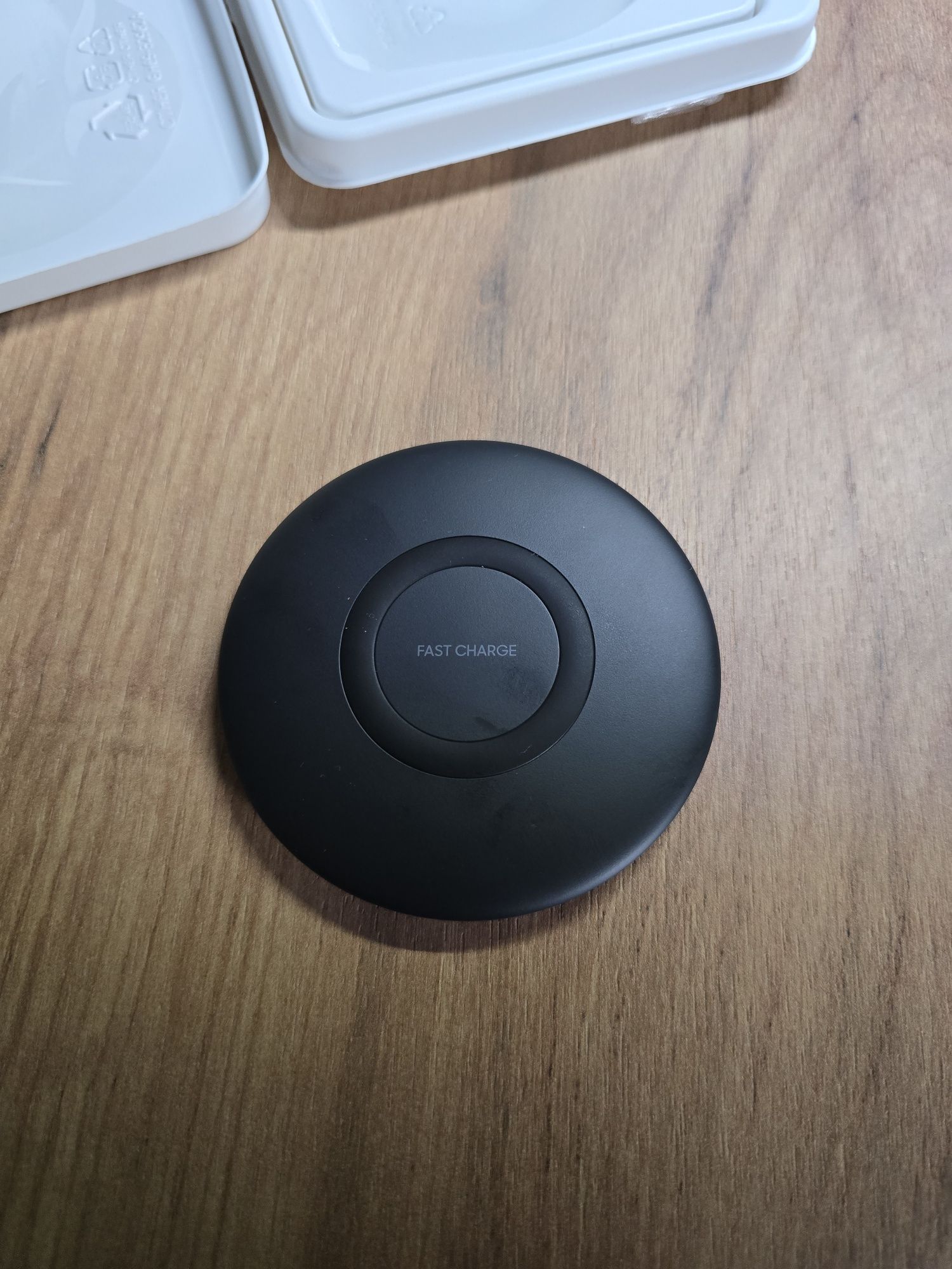 Oryginalna ładowarka bezprzewodowa Samsung Fast Charge - NOWA