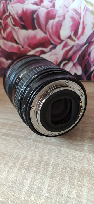 Обєктив Canon EF 24-105 mm 4L Is USM