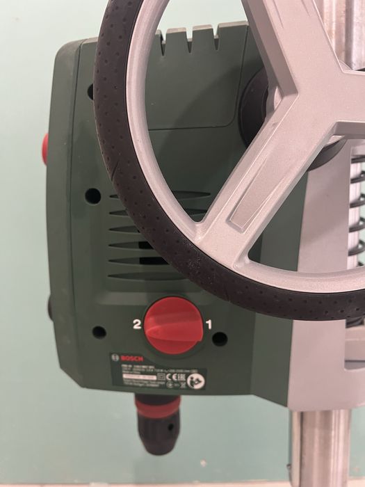 Berbequim de Coluna Bosch PBD 40 — NOVO, nunca usado