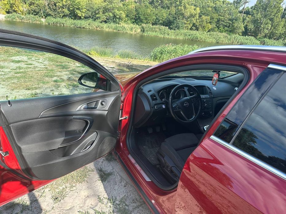 Продам авто Опель Инсигния insignia