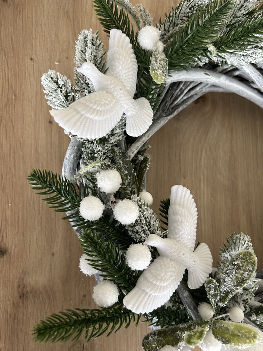 Świąteczny wianek na drzwi – 30 cm