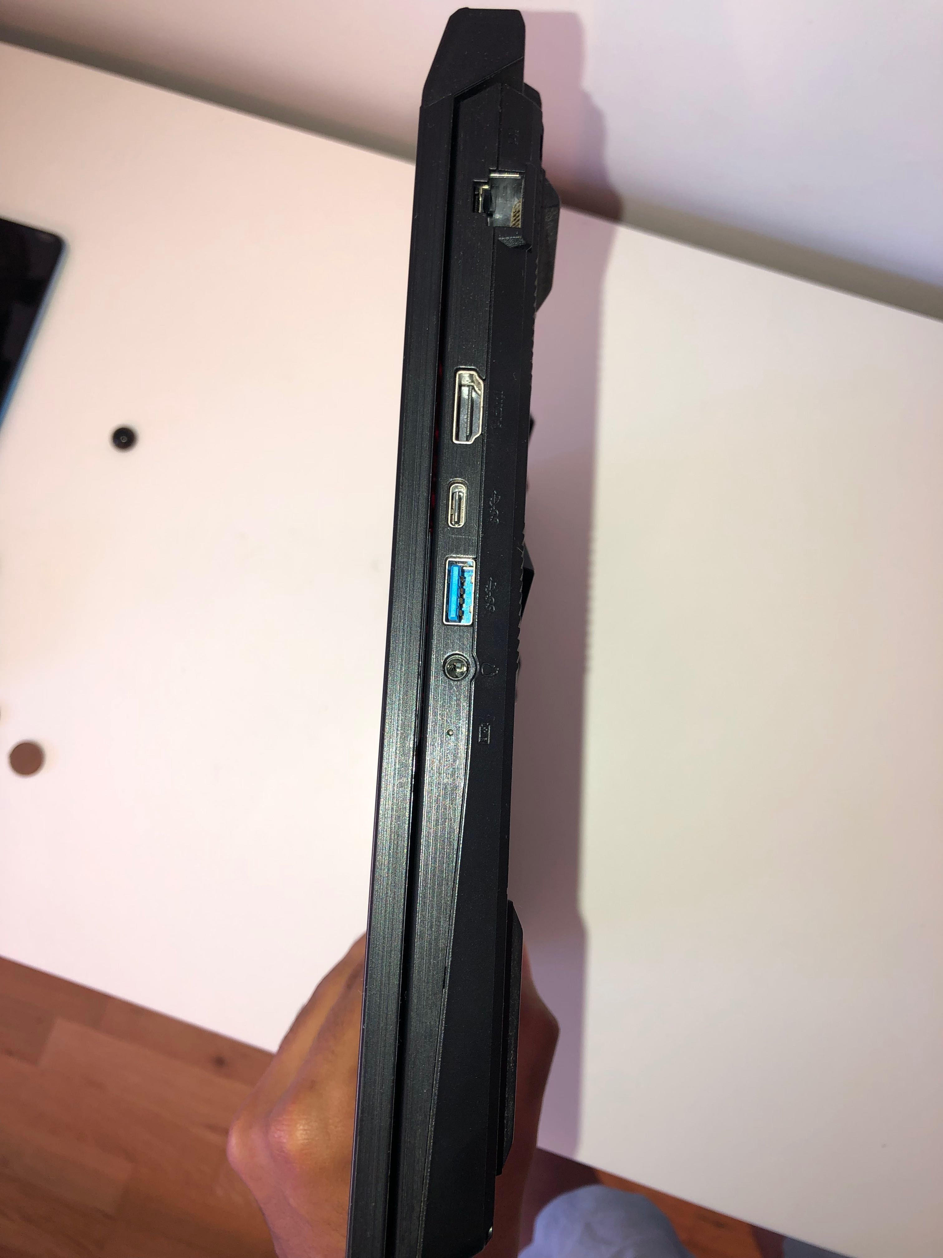 Vendo Notebook Gamer MSI Bravo 15 - Como Novo, +1 Ano de Garantia!
