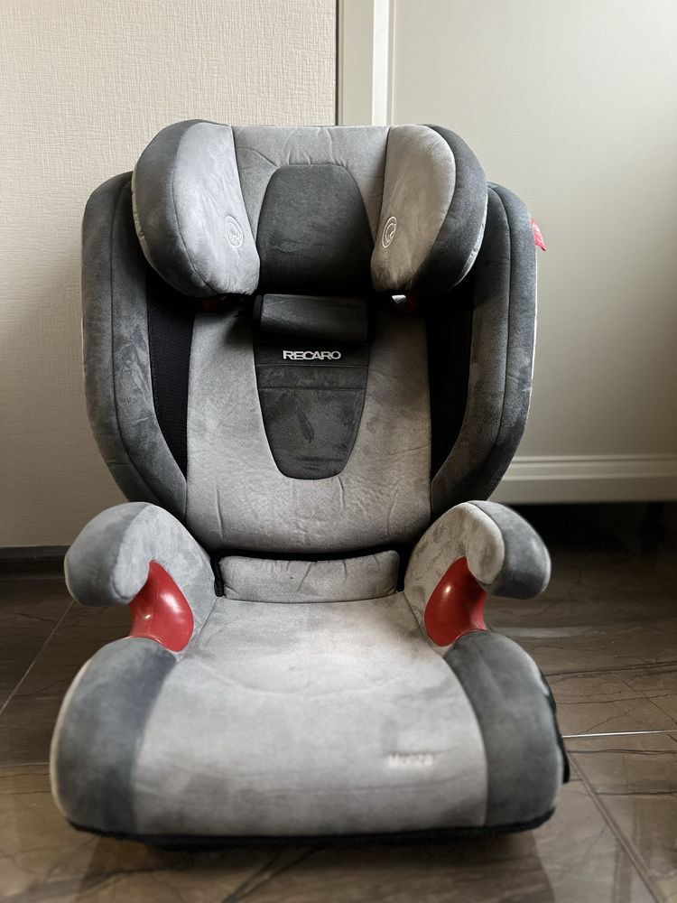 Автокрісло Recaro Monza