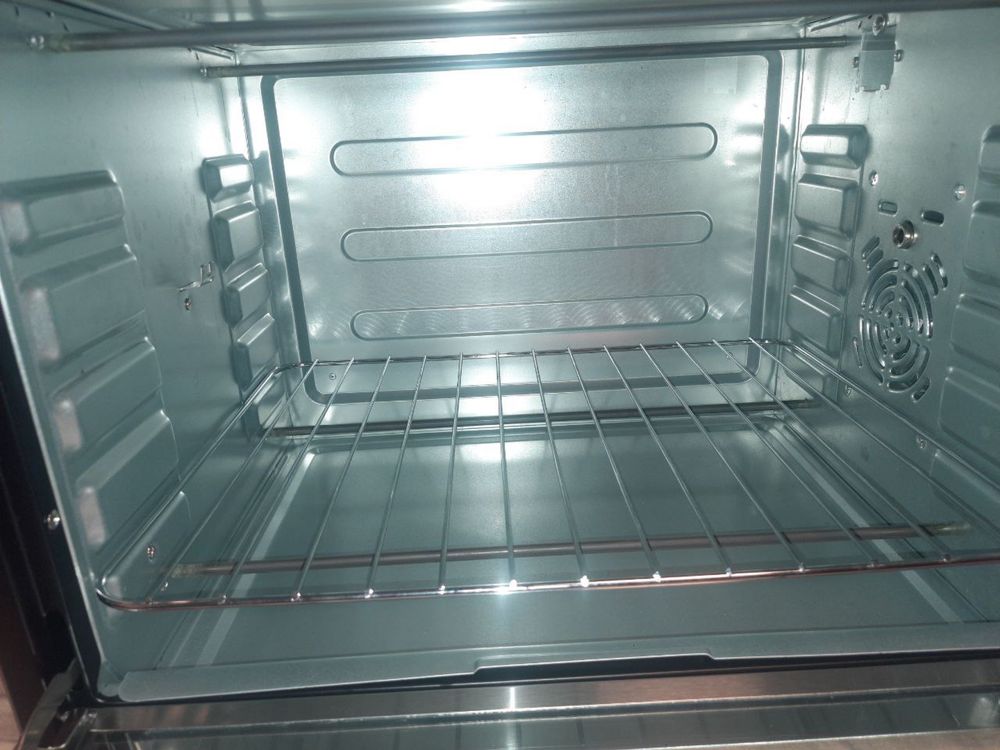 Продам духовку в отличном состоянии