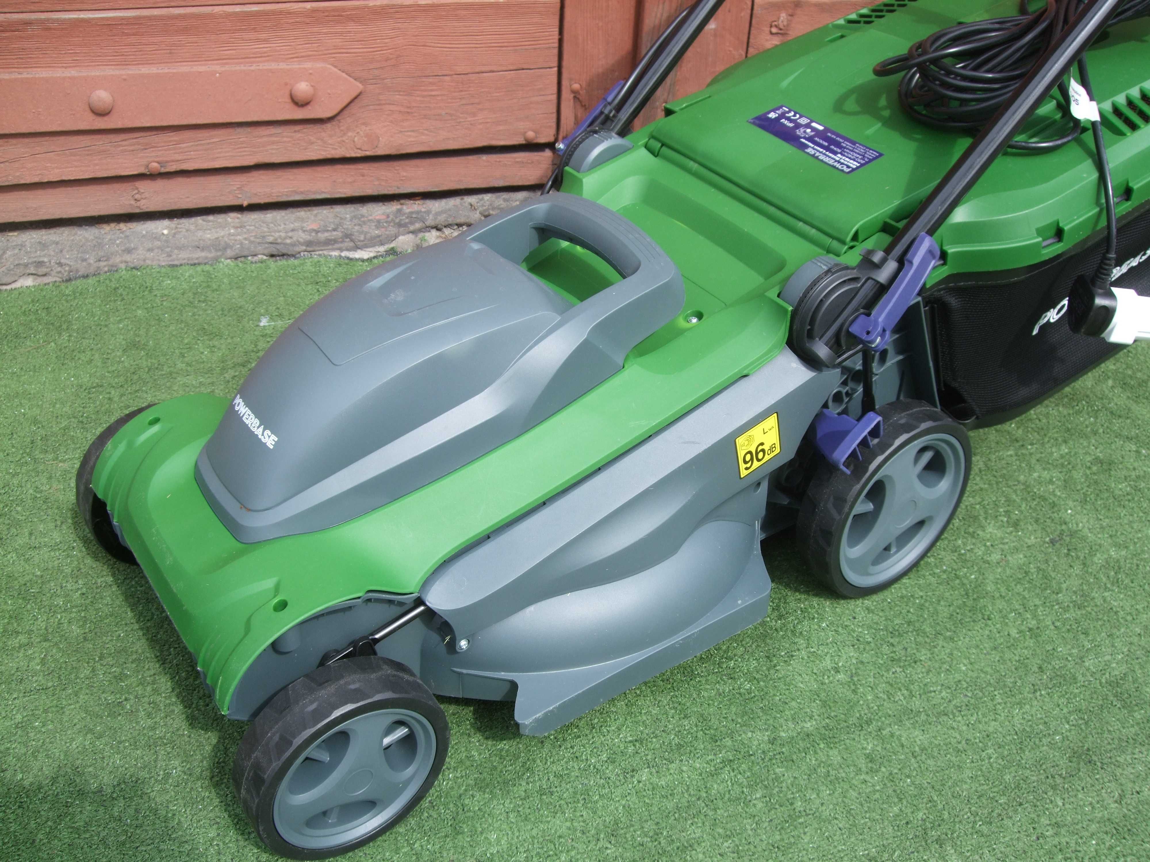 Kosiarka ELEKTRYCZNA Powerbase. Silnik 1600W Szer.37cm. DOBRY STAN !!!
