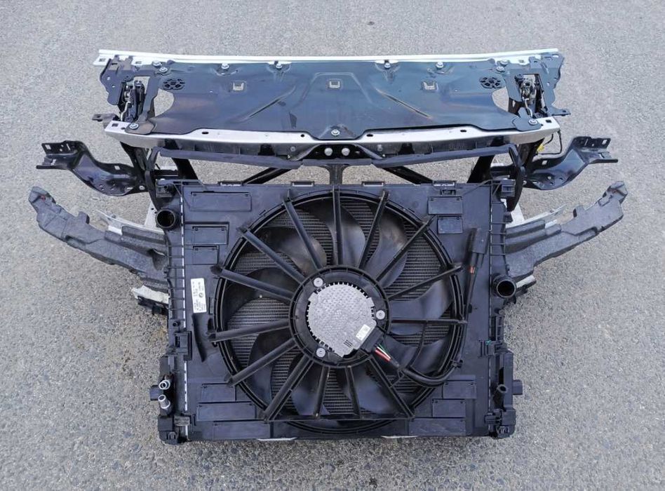 BMW 5 G30 G31 Комплектная панель радиатор вентилятор разборка