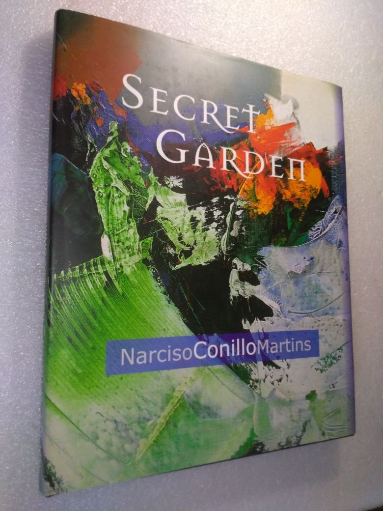 Livro Secret Garden do pintor Narciso Conillo Martins