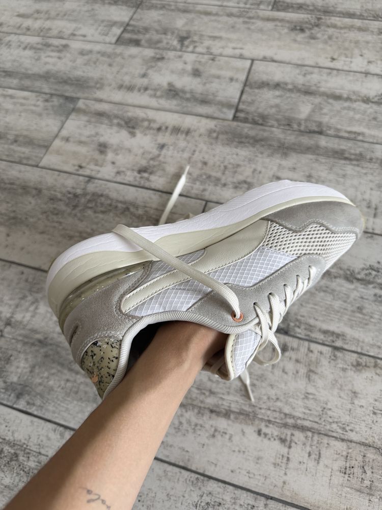 Кросівки Puma, 40 розмір