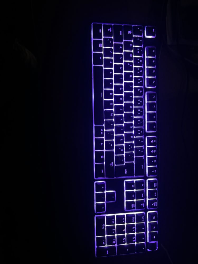 Teclado razer - 100%