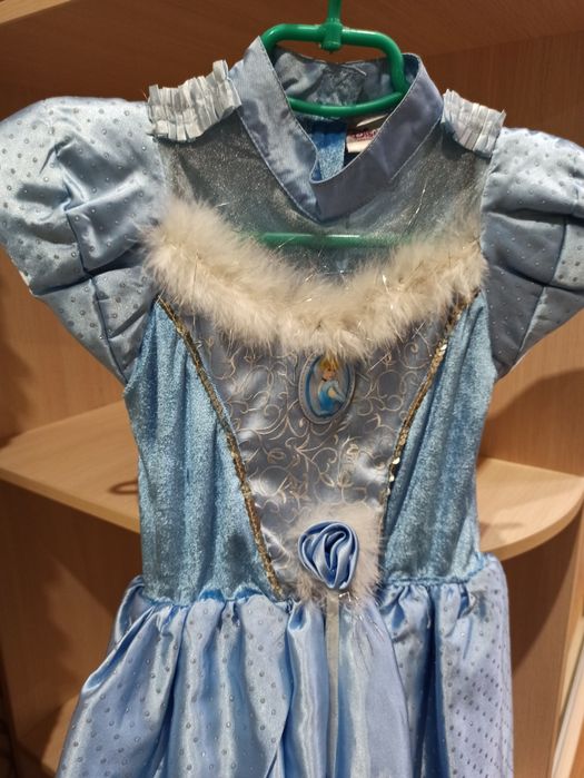 Карнавальна сукня для дівчинки