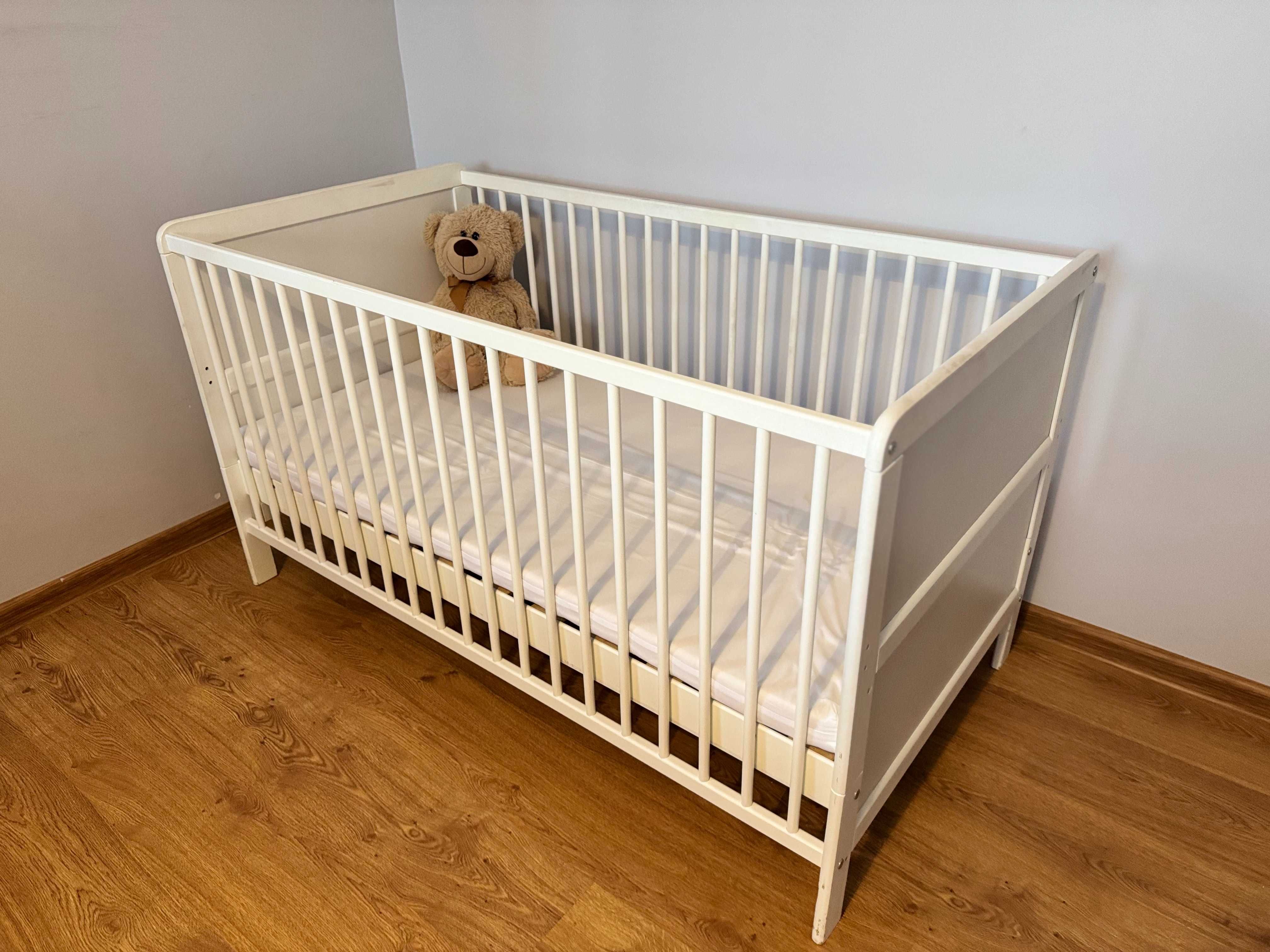 Łóżeczko 145x75x80 cm, wyjmowane szczebelki, materac GRATIS.
