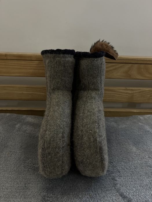 Теплі бурки з овчини