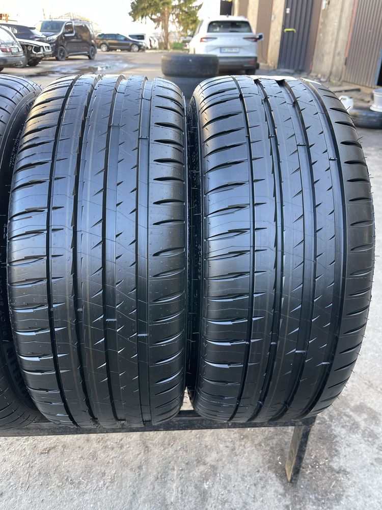 Шины Новые 225/40/18 Michelin PilotSport 4 лето 4шт