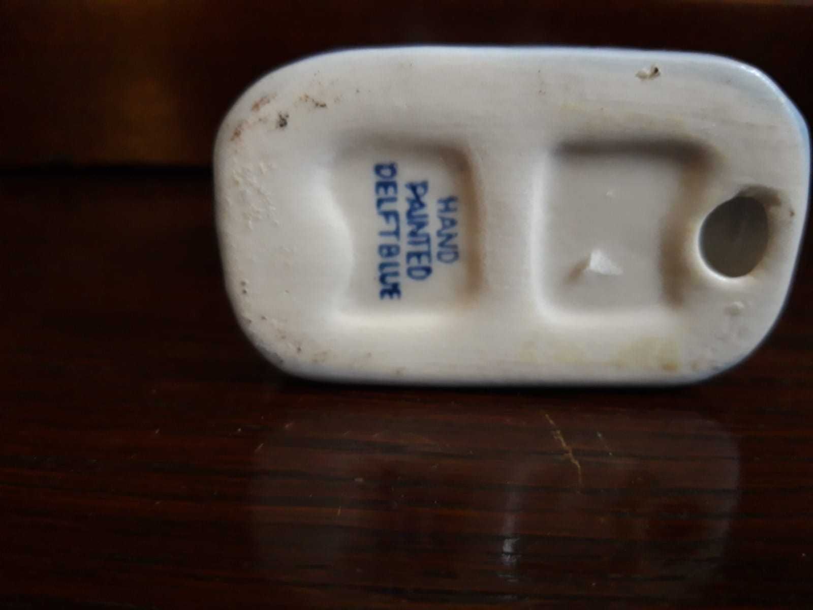 Figurka Delft "Para całująca się" DELFT HAND PAINTED