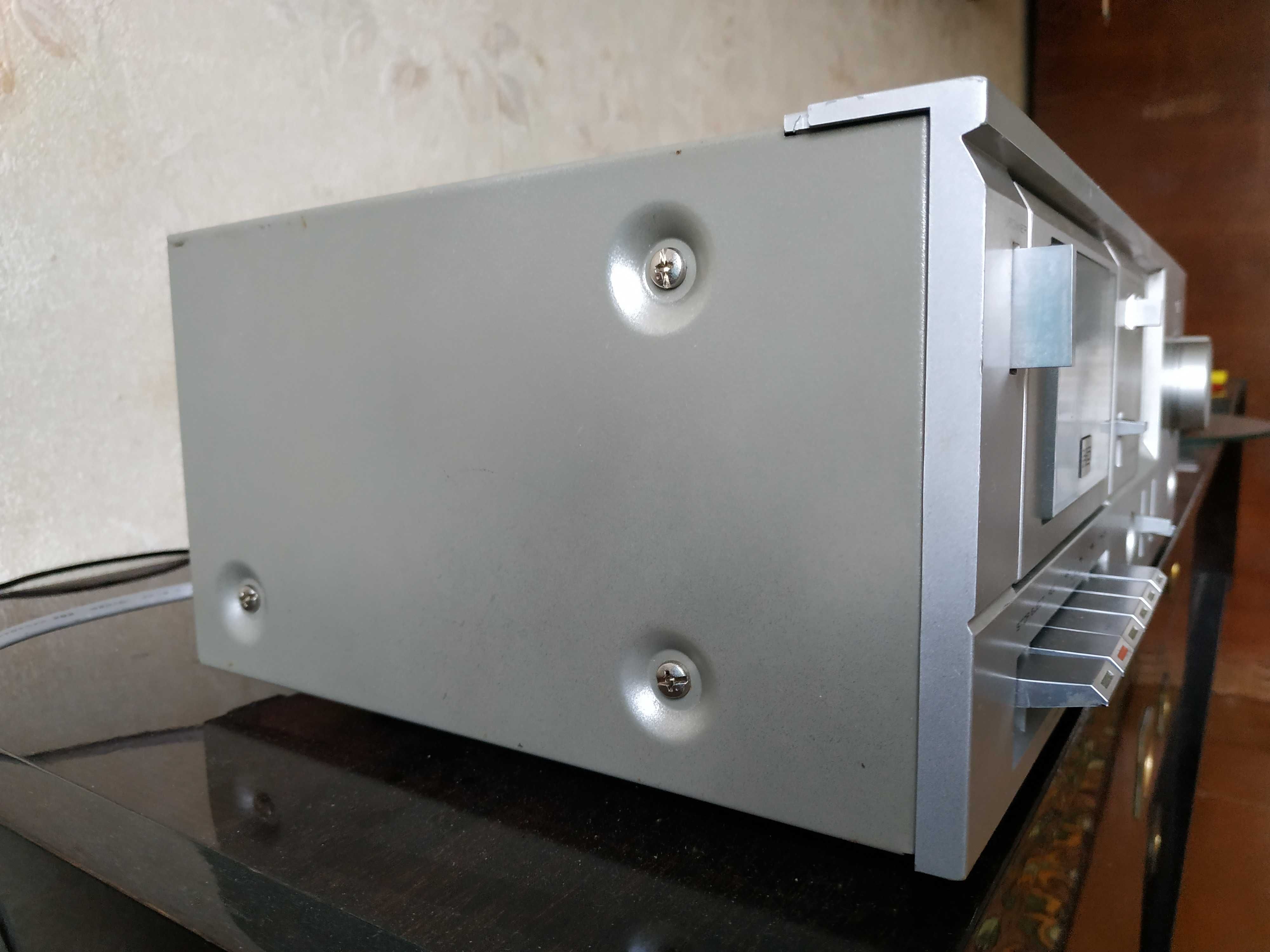 Кассетная дека AKAI CS-M3