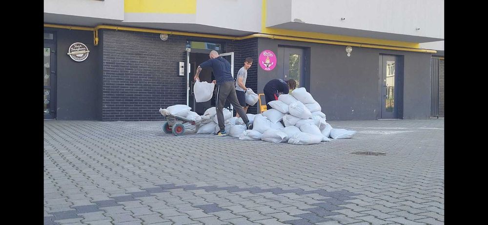 Вивіз сміття (будівельного, побутового) | Демонтажні роботи