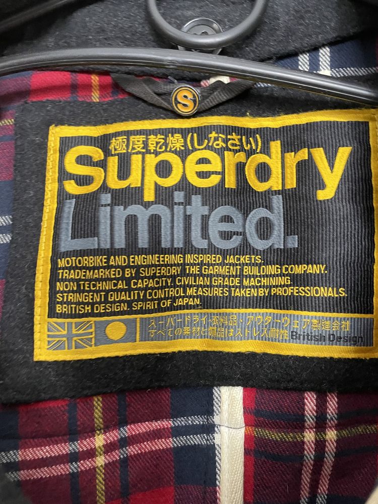 Płaszcz wełniany Superdry limited S