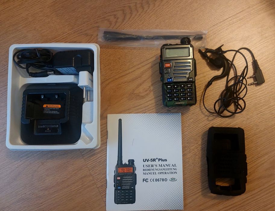 Rádio Baofeng Dual Band UV-5R Plus