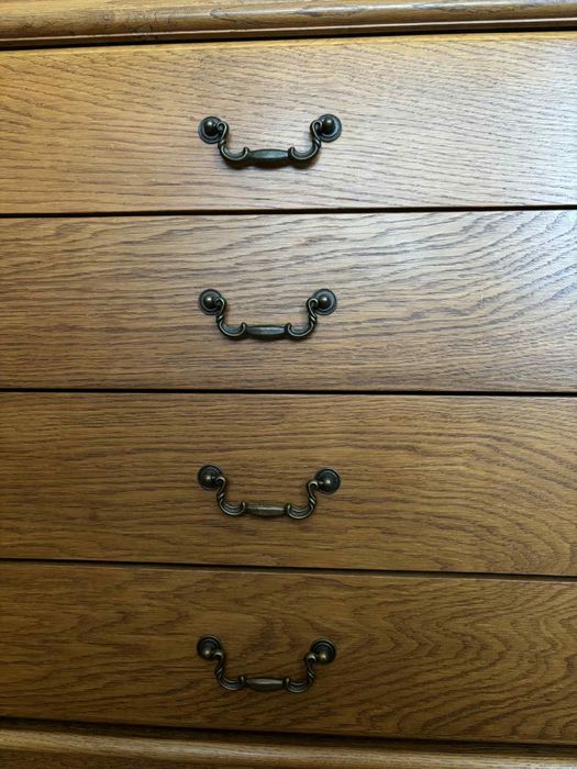 Komoda w starym stylu