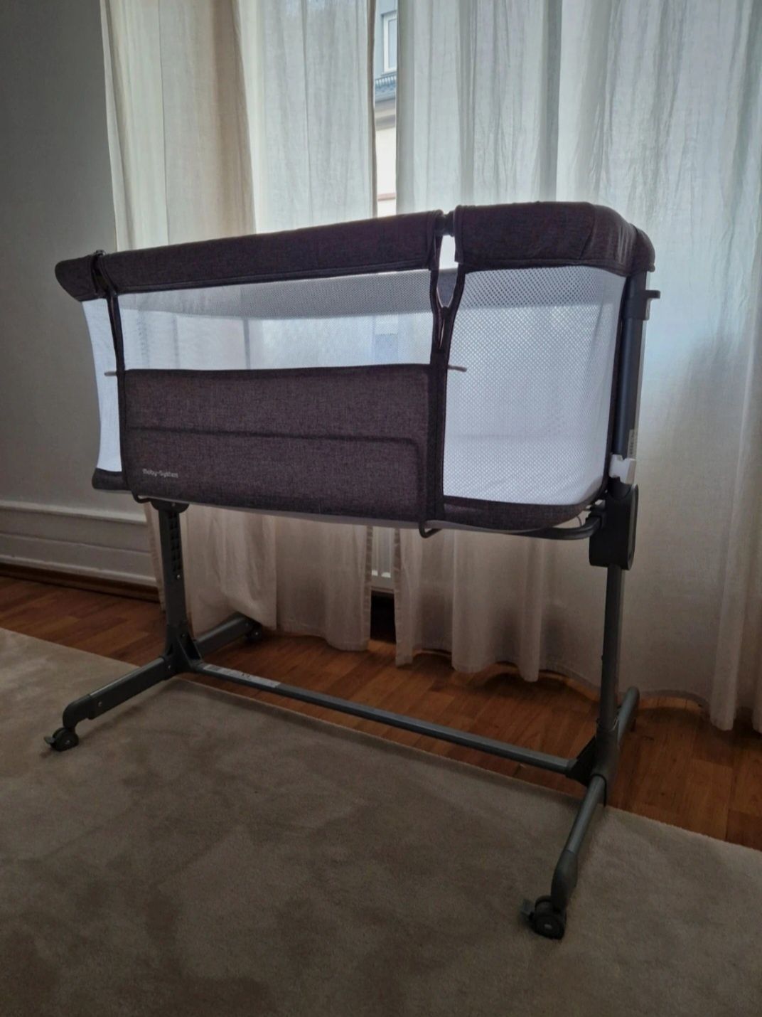 Berço Moby-System 3in1
Berço/berço e berço de viagem;
Regulável