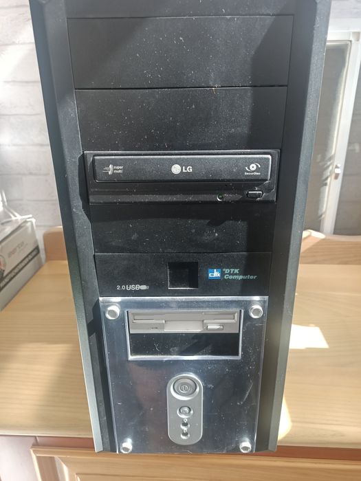 Комп'ютер 4ядра3.4GHz+ монітор