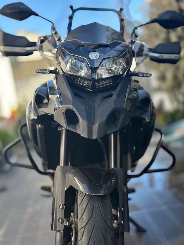 Mota de passeio benelli trk 502