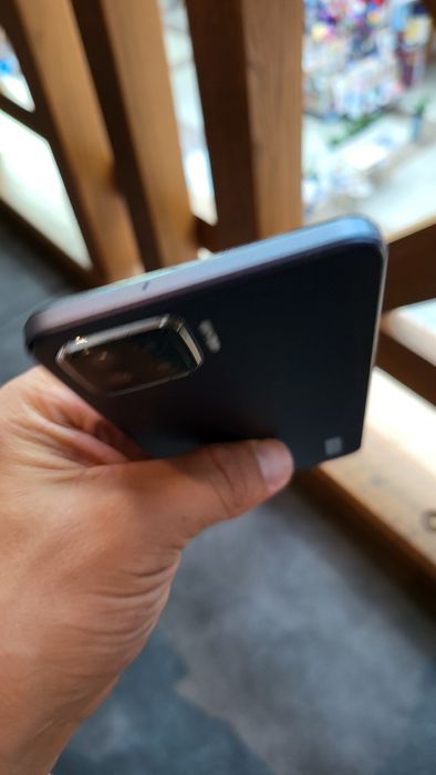 надтонкий Oppo A73 4/64 Blue