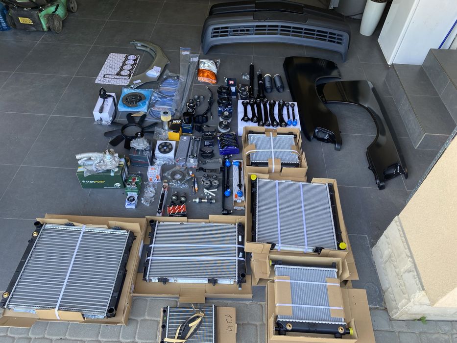 Крило  мерседес w124 w190 w201 автодеталі