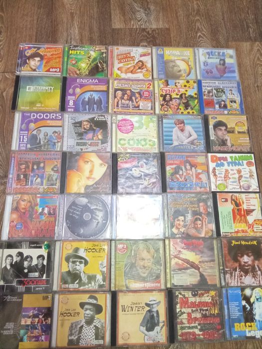 Диски кассеты аудио музыка