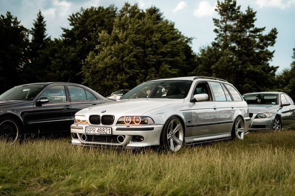 Sprzedam bmw e39 m54b25
