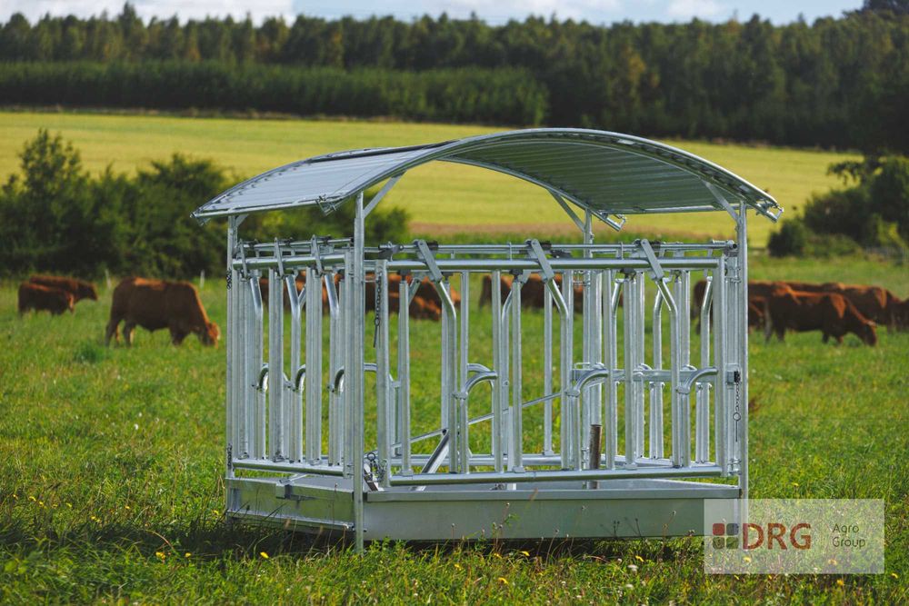 Paśnik łąkowy kwadratowy dla koni, palisadowy, zatrzaskowy dla bydła