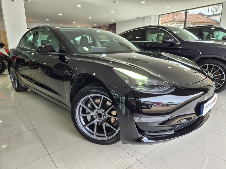 Tesla Model 3 Long Range Tração Traseira