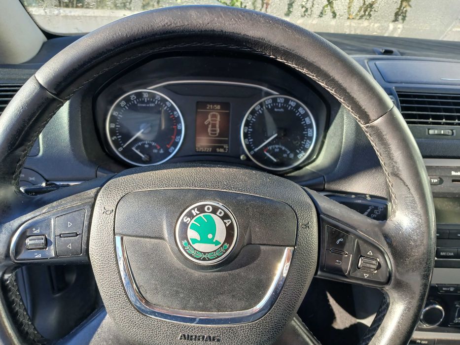 Skoda Octavia 1.6 Ano 2010