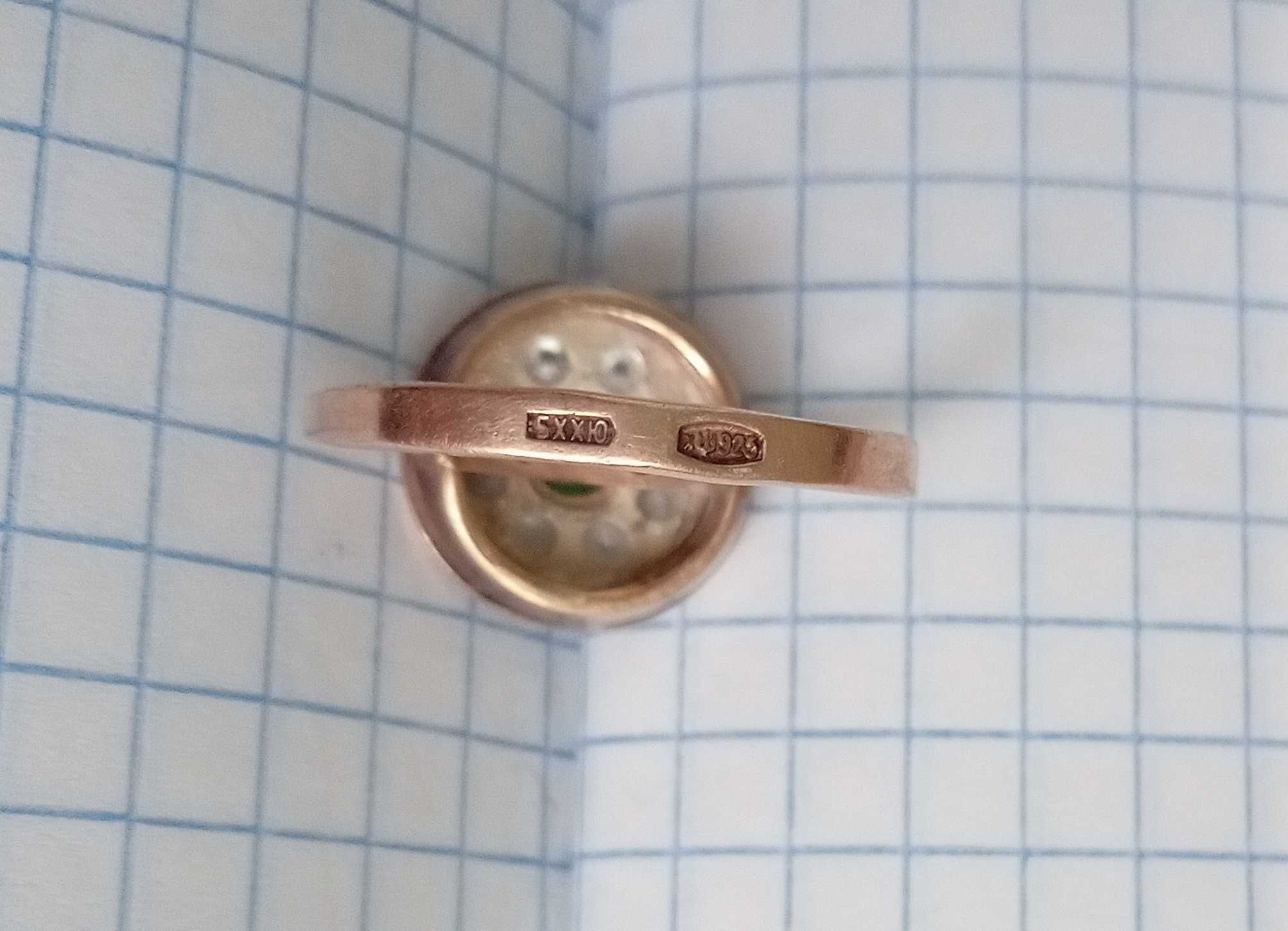 Кольцо с камнем Хризопраз Серебро 875 п вес 4,09 г. Позолота винтаж