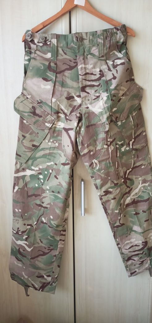 Штаны   шорты  камуфляжные армии Швейцарии
