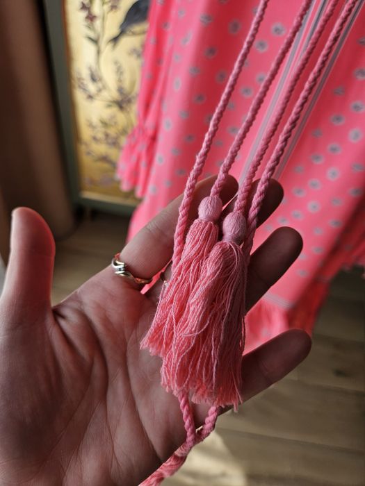 Sukienka damska letnia rozkloszowana boho – fuksja z kwiatowym wzor